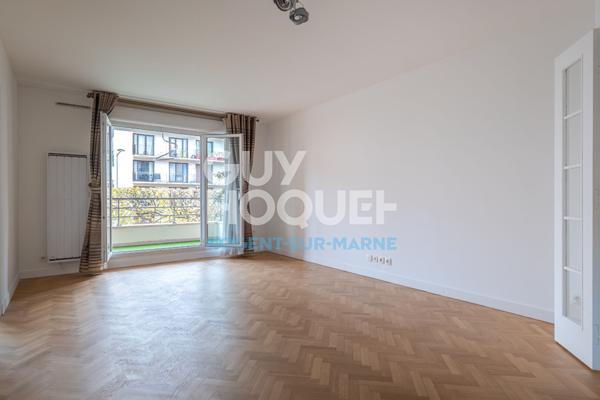 Terrasse / Parking / Ascenseur