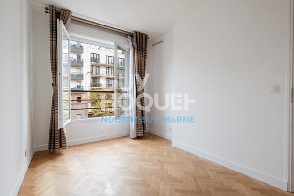 Terrasse / Parking / Ascenseur