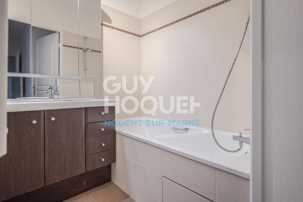 Terrasse / Parking / Ascenseur