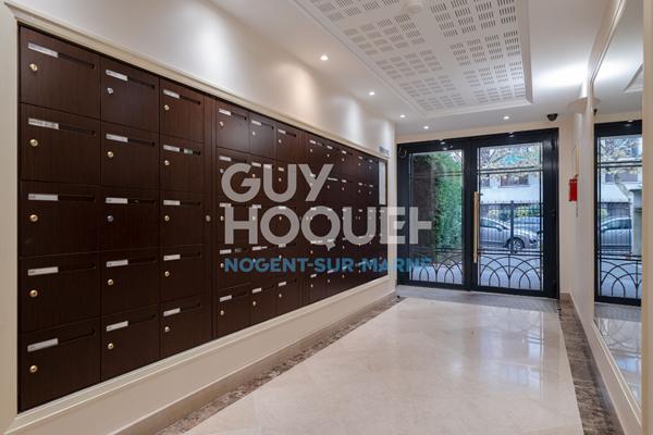 Terrasse / Parking / Ascenseur