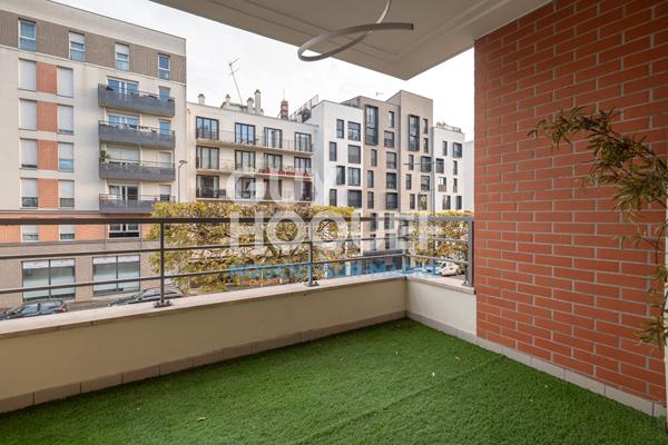 Terrasse / Parking / Ascenseur