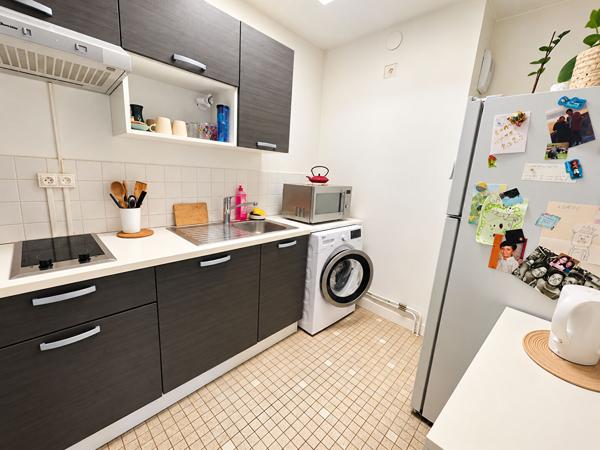 Appartement T1 à vendre au dernier étage à Pessac - Quartier Bougnard
