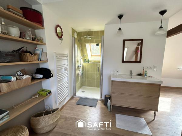 Longère de charme au calme au fond d’une impasse