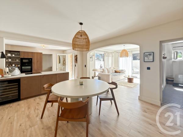 Appartement T5 à vendre  5 pièces - 106 m2 CALVI - 202