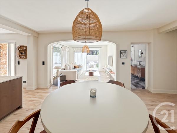 Appartement T5 à vendre  5 pièces - 106 m2 CALVI - 202