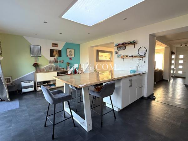 Maison 4 pièce(s) 3 chambre(s) 109 m²