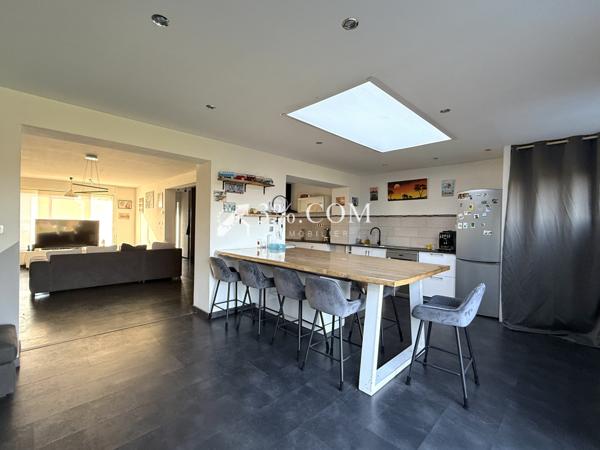 Maison 4 pièce(s) 3 chambre(s) 109 m²