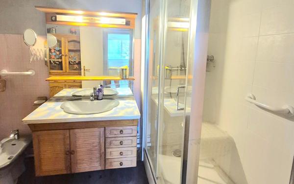 Appartement à vendre    5 pièces • 105 m2 Rosny-sous-Bois