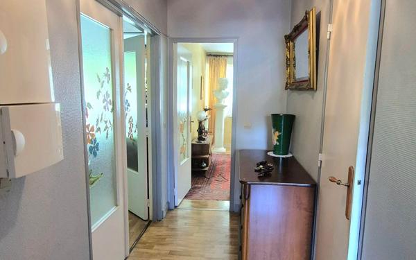 Appartement à vendre    5 pièces • 105 m2 Rosny-sous-Bois