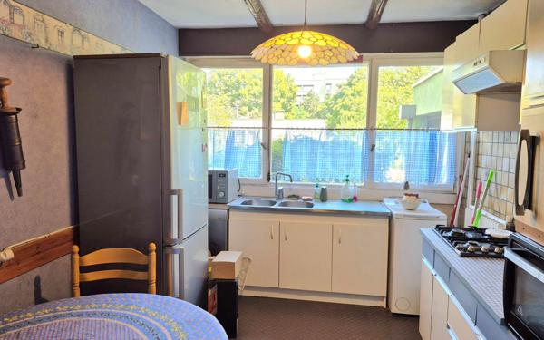 Appartement à vendre    5 pièces • 105 m2 Rosny-sous-Bois