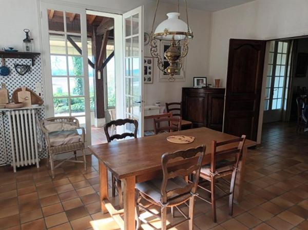 Maison Plain-pied hauteurs de Port-Sainte-Marie