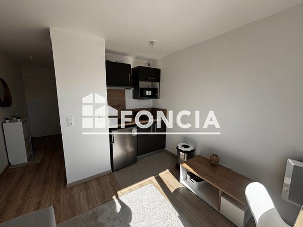 Location Studio meublé 18.76 m² - Tours 37100