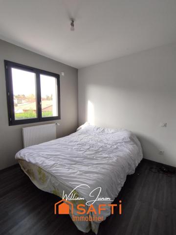 Maison contemporaine de 2022 avec toit-terasse