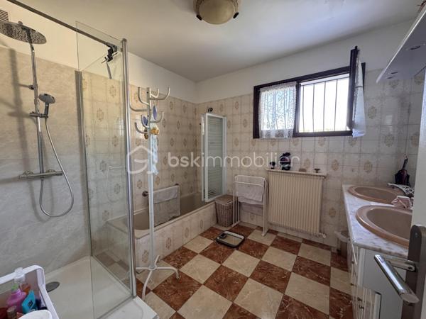 Maison traditionnelle de 168 m²