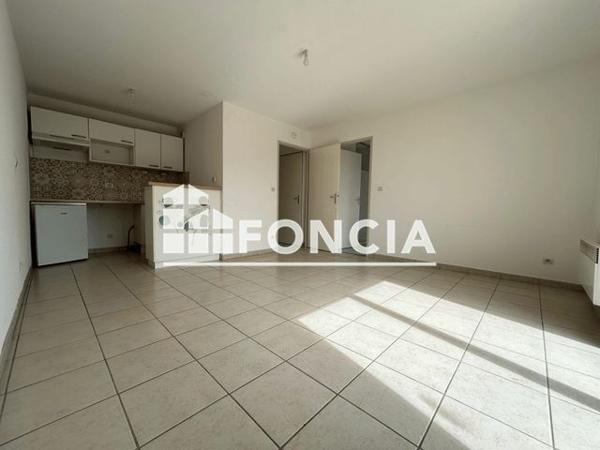 Location Appartement 2 pièces 39.4 m² - 3 RUE PEIRE CARDENAL Carcassonne 11000