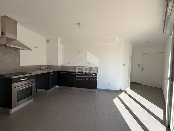 SAINT-CHAMAS - Appartement 2 pièces avec grande terrasse - Ascenseur - Parking