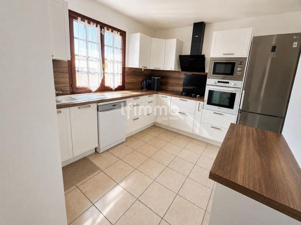 Maison 120m2 avec 6 pièces et jardin