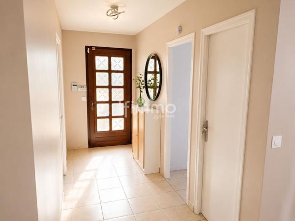 Maison 120m2 avec 6 pièces et jardin