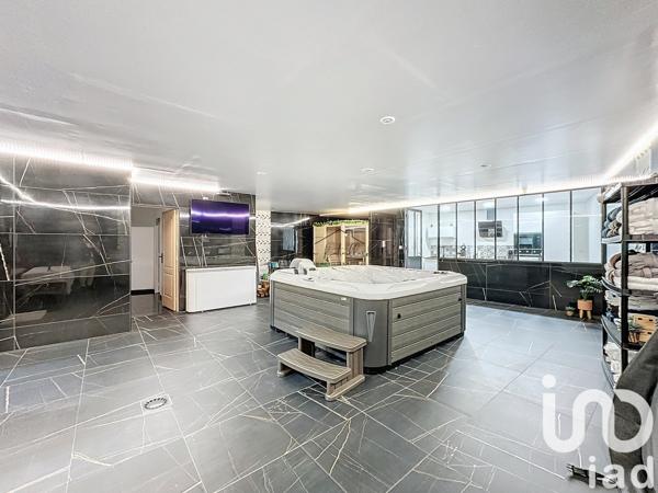 Immeuble à vendre 237 m² Hautmont