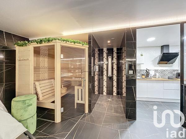 Immeuble à vendre 237 m² Hautmont