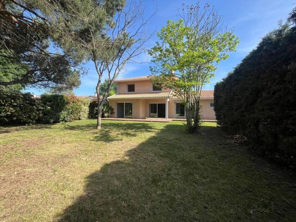 CAUDERAN GOLF BORDELAIS Maison 4 chambres, jardin, garage et cave