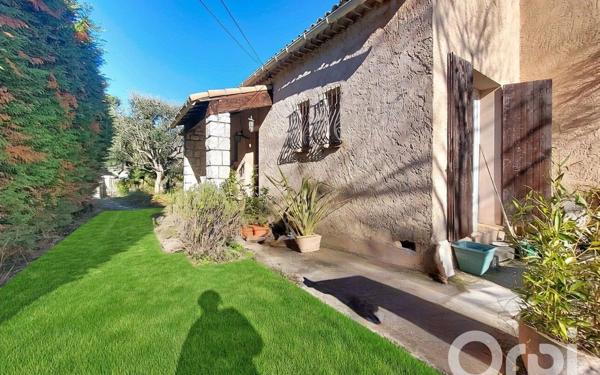 Maison à vendre    4 pièces •  Tourrette-Levens