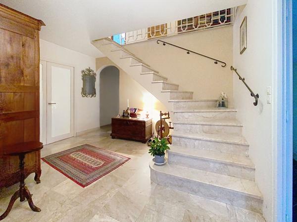 Maison d'Architecte, Le Plessis Grammoire 170 m² habitable, jardin, garage, sous-sol.