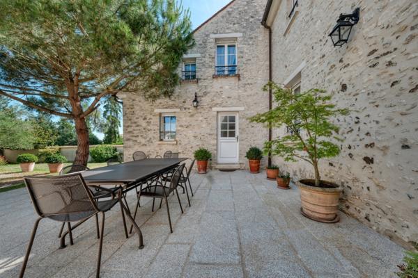 Maison à vendre 7 pièces SEPTEUIL (78)