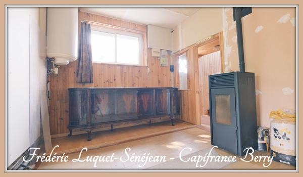 Maison mitoyenne à vendre 4 pièces + grenier aménageable à SAINT FLORENT SUR CHER (18)