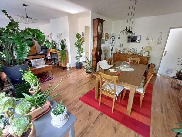 Pavillon avec jardin à Montbrison