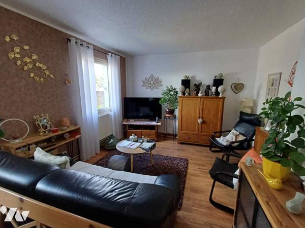 Pavillon avec jardin à Montbrison