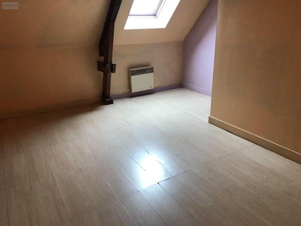 Appartement à rénover à vendre à Bonnétable dans la Sarthe (72110), ref : 079/2012