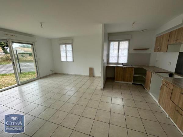 Appartement à louer 3 pièces 64.45m² Andeville (60570)