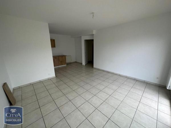 Appartement à louer 3 pièces 64.45m² Andeville (60570)