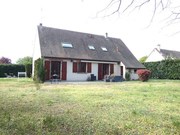 Maison MARDIE 5 pièce(s) 124.27 m2