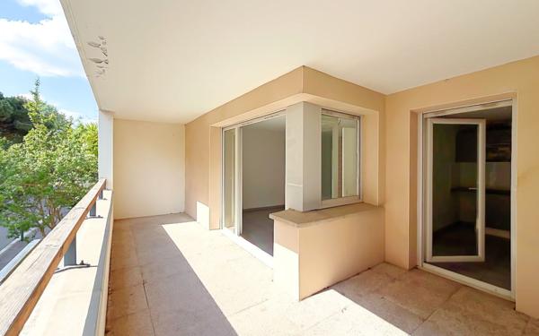 Appartement à vendre    3 pièces • 66,57 m2 Toulouse
