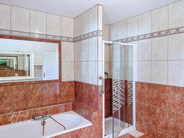 DECOUVREZ CE BIEN EN VIDEO DANS CETTE ANNONCE