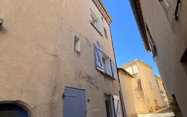 Maison à louer    3 pièces •  Saint-Victor-de-Malcap
