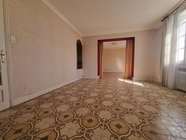 Maison 7 pièce(s) 3 chambre(s) 152 m²