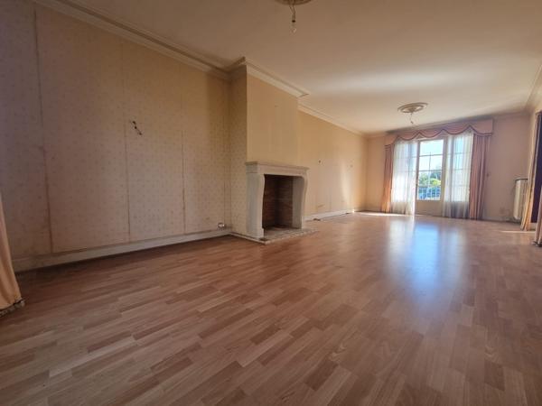 Maison 7 pièce(s) 3 chambre(s) 152 m²