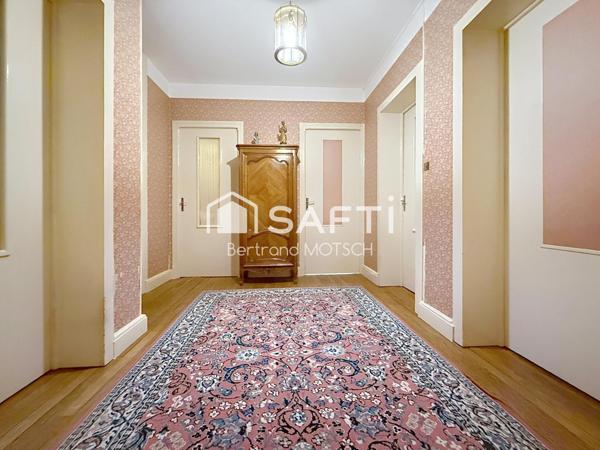 grande maison jumelée