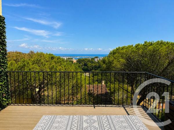 Appartement F5 à vendre  5 pièces - 127 m 2   MOUGINS  - 06