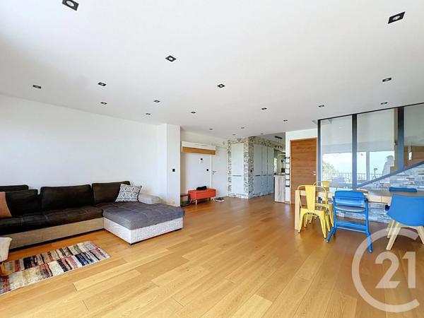 Appartement F5 à vendre  5 pièces - 127 m 2   MOUGINS  - 06