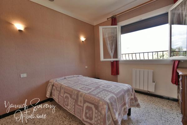 Maison individuelle divisé en 2 logements - PEZILLA LA RIVIERE (66)