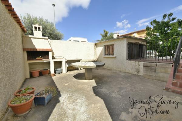 Maison individuelle divisé en 2 logements - PEZILLA LA RIVIERE (66)