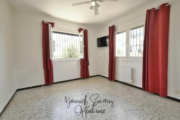 Maison individuelle divisé en 2 logements - PEZILLA LA RIVIERE (66)