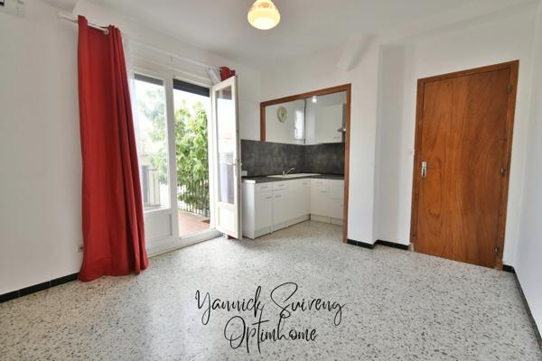 Maison individuelle divisé en 2 logements - PEZILLA LA RIVIERE (66)