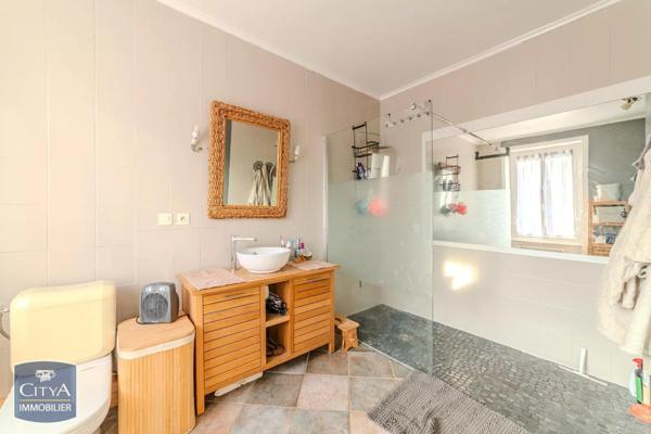 Maison à vendre 5 pièces 130m² Thizy-les-Bourgs (69240)
