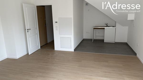 Appartement Saint Pierre Du Perray 2 pièce(s) 48.50 m2