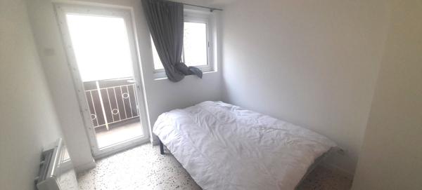 Vias (34450) T2 rénové meublé